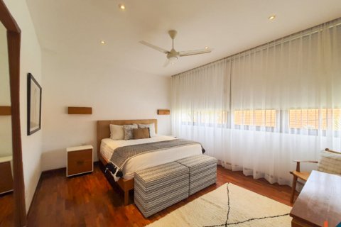 4 bedrooms Villa in Canggu, Badung, Indonesia No. 11496 14