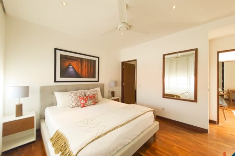 4 bedrooms Villa in Canggu, Badung, Indonesia No. 11496 13