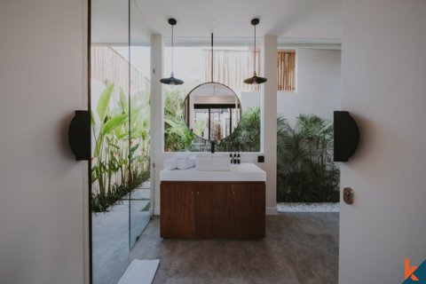4 bedrooms Villa in Tibubeneng, Badung, Indonesia No. 11600 18