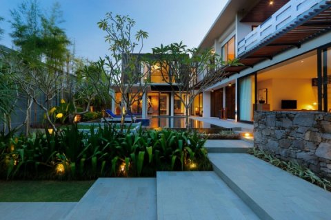 Вилла с 4 спальнями в Nusa Dua, Бадунг, Индонезия № 1152 2
