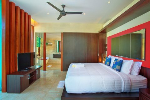3 bedrooms Villa in Seminyak, Badung, Indonesia No. 1155 14