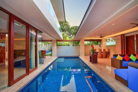 3 bedrooms Villa in Seminyak, Badung, Indonesia No. 1155