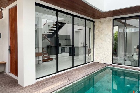 2 bedrooms Villa in Badung, Indonesia No. 11152 2