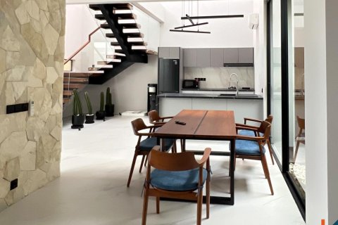 2 bedrooms Villa in Badung, Indonesia No. 11152 11
