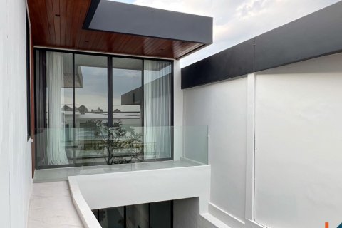 2 bedrooms Villa in Badung, Indonesia No. 11152 7