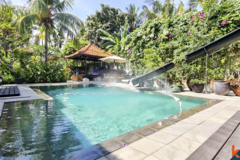 Вилла с 5 спальнями в Karangasem, Карангасем, Индонезия № 11150 7
