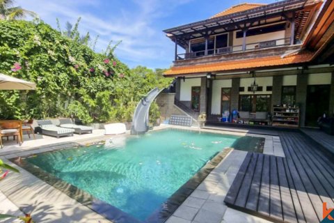 Вилла с 5 спальнями в Karangasem, Карангасем, Индонезия № 11150 6