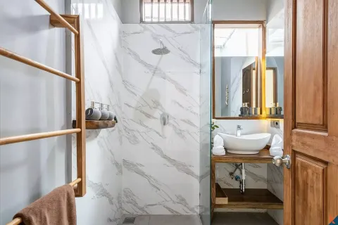3 bedrooms Villa in Kerobokan, Badung, Indonesia No. 10907 17