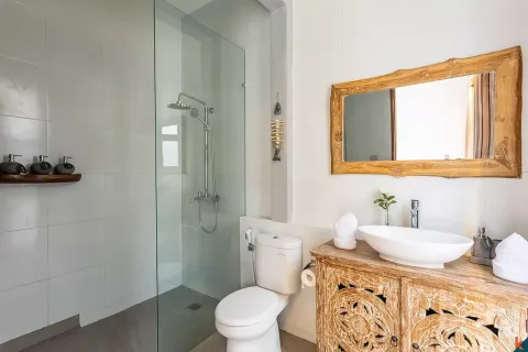 3 bedrooms Villa in Kerobokan, Badung, Indonesia No. 10907 18