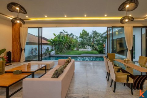4 bedrooms Villa in Kerobokan, Badung, Indonesia No. 10909 5