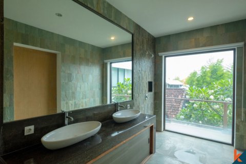 4 bedrooms Villa in Kerobokan, Badung, Indonesia No. 10909 26