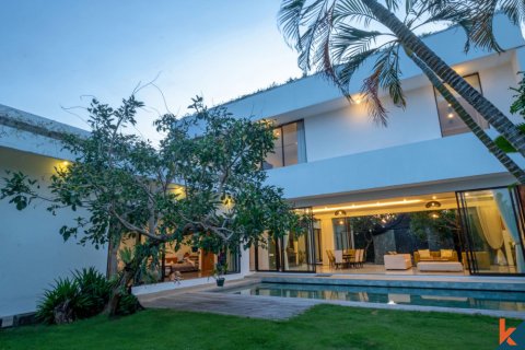 4 bedrooms Villa in Kerobokan, Badung, Indonesia No. 10909 2