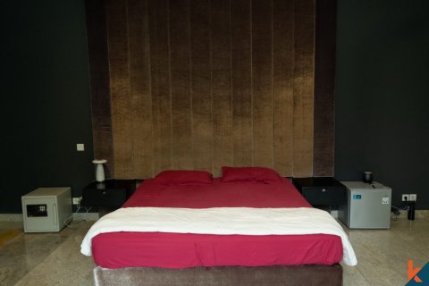 4 bedrooms Villa in Kerobokan, Badung, Indonesia No. 10909 16