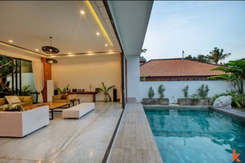 4 bedrooms Villa in Kerobokan, Badung, Indonesia No. 10909 4