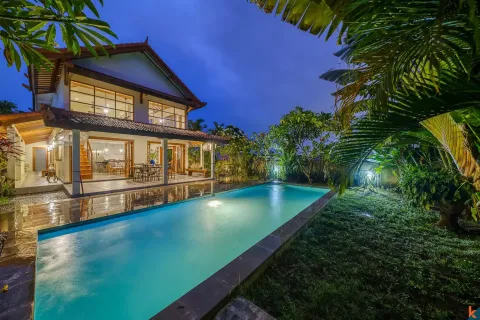 2 bedrooms Villa in Kediri, Indonesia No. 10908 2
