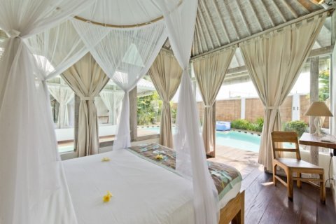 2 bedrooms Villa in Seminyak, Badung, Indonesia No. 1594 16