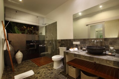 3 bedrooms Villa in Seminyak, Badung, Indonesia No. 1597 26