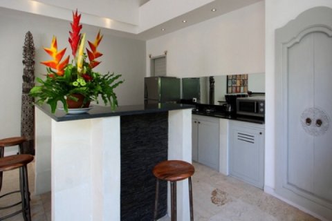 3 bedrooms Villa in Seminyak, Badung, Indonesia No. 1597 7