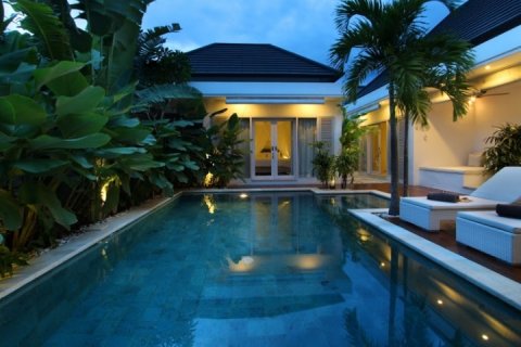3 bedrooms Villa in Seminyak, Badung, Indonesia No. 1597 16