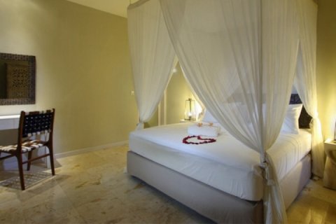 3 bedrooms Villa in Seminyak, Badung, Indonesia No. 1597 9