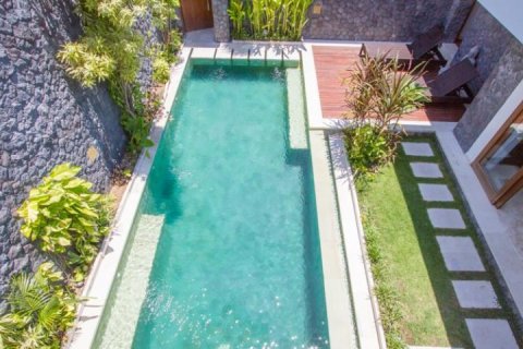 6 bedrooms Villa in Seminyak, Badung, Indonesia No. 1595 3
