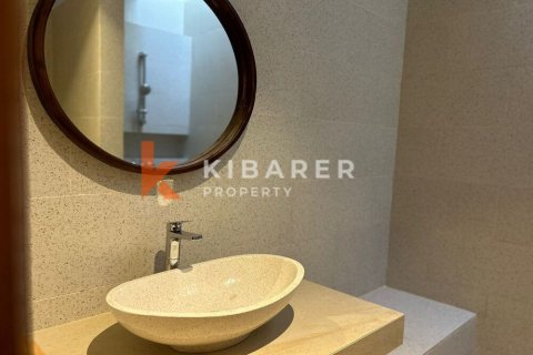 2 bedrooms Villa in Seminyak, Badung, Indonesia No. 12147 18