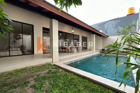 2 bedrooms Villa in Seminyak, Badung, Indonesia No. 12147