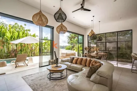 3 bedrooms Villa in Kuta, Badung, Indonesia No. 12152 6