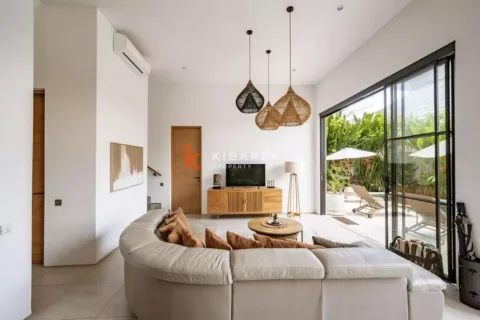 3 bedrooms Villa in Kuta, Badung, Indonesia No. 12152 8