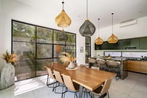 3 bedrooms Villa in Kuta, Badung, Indonesia No. 12152 13