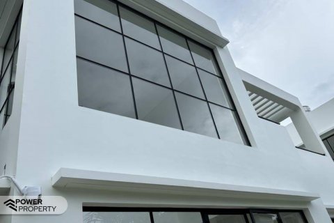 3 bedrooms Villa in Tampaksiring, Gianyar, Indonesia No. 8653 17