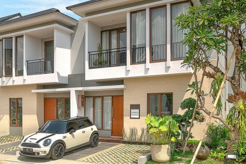 Premier Estate 2 in Bekasi City, Indonesia No. 4278 10