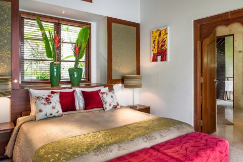 5 bedrooms Villa in Seminyak, Badung, Indonesia No. 787 18