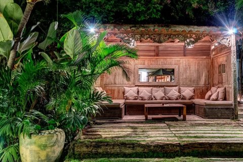 Вилла с 4 спальнями в Seminyak, Бадунг, Индонезия № 793 21