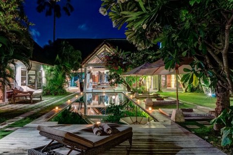 Вилла с 4 спальнями в Seminyak, Бадунг, Индонезия № 793 20