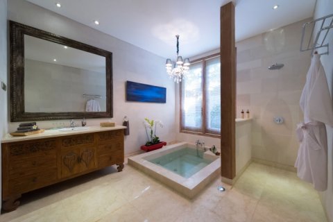 Вилла с 5 спальнями в Canggu, Бадунг, Индонезия № 788 13