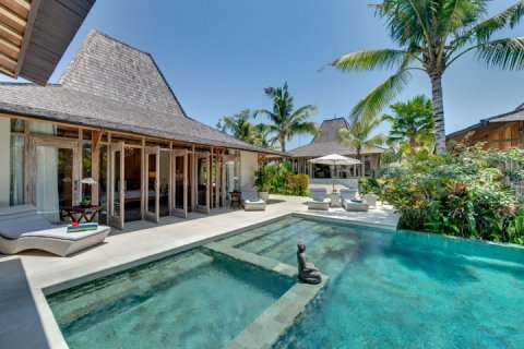 Вилла с 5 спальнями в Canggu, Бадунг, Индонезия № 788 2