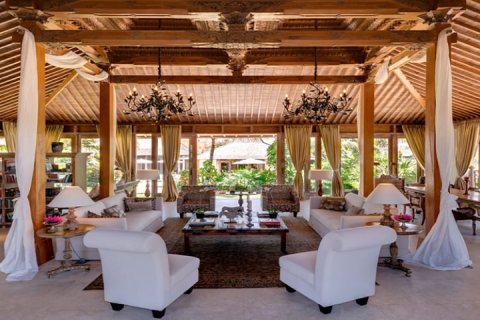 Вилла с 5 спальнями в Canggu, Бадунг, Индонезия № 788 25