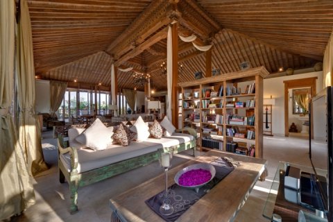 Вилла с 5 спальнями в Canggu, Бадунг, Индонезия № 788 3