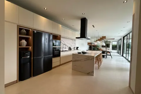 4 bedrooms Villa in Pererenan, Mengwi, Badung, Indonesia No. 10407 2