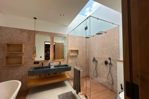4 bedrooms Villa in Pererenan, Mengwi, Badung, Indonesia No. 10407 8