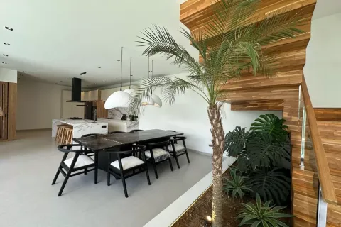 4 bedrooms Villa in Pererenan, Mengwi, Badung, Indonesia No. 10407 20