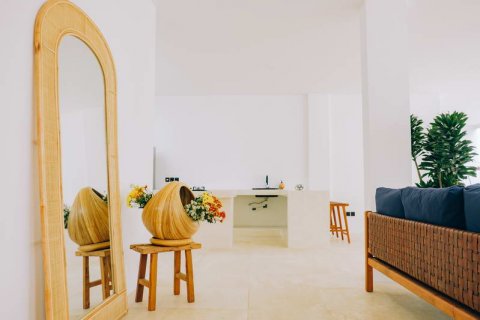 3 bedrooms Villa in Canggu, Badung, Indonesia No. 181 30