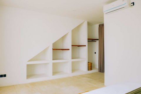 3 bedrooms Villa in Canggu, Badung, Indonesia No. 181 14