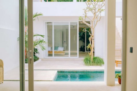 3 bedrooms Villa in Canggu, Badung, Indonesia No. 181 18