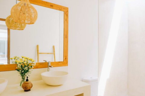 3 bedrooms Villa in Canggu, Badung, Indonesia No. 181 21