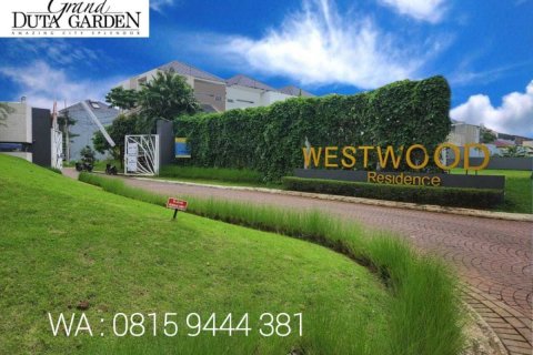 4 bedrooms House in Tangerang City, Indonesia No. 4739