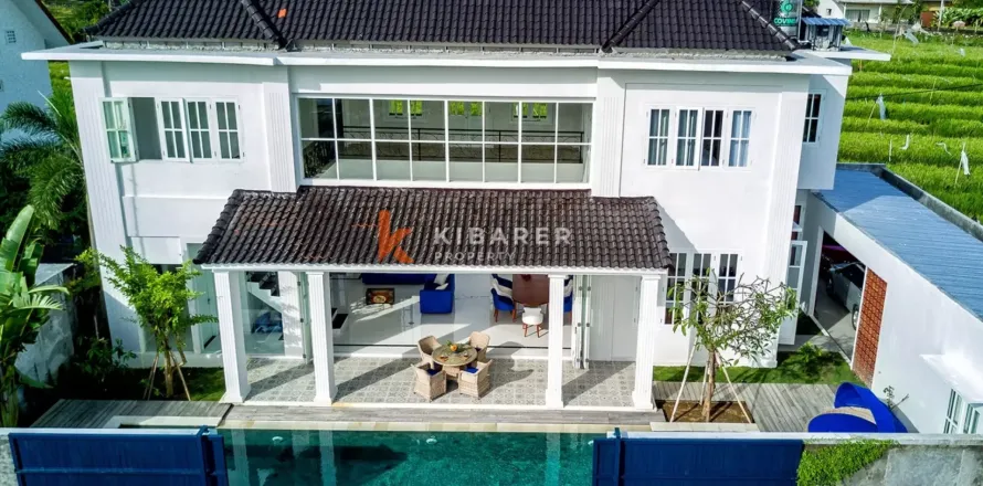 4 bedrooms Villa in Tibubeneng, Badung, Indonesia No. 11901