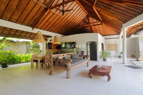 Вилла с 3 спальнями в Seminyak, Бадунг, Индонезия № 11904 8