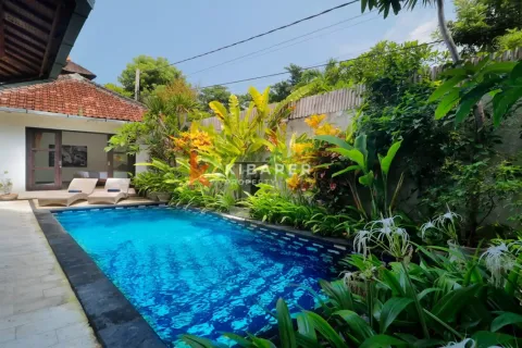 Вилла с 3 спальнями в Seminyak, Бадунг, Индонезия № 11904 2